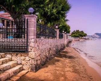 Iliessa Beach - Zakynthos - Vista del exterior