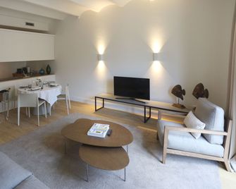 Apartaments Plaça Del Vi - Girona - Sala