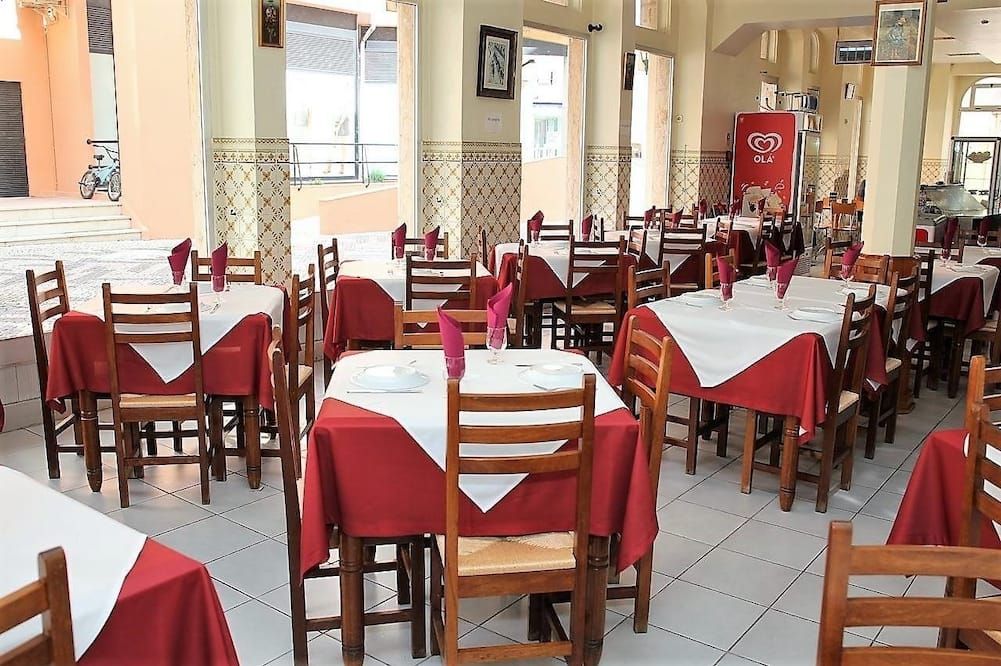 Hotel Alianca - פיגרה דה פוז - מסעדה