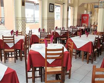 Hotel Alianca - פיגרה דה פוז - מסעדה