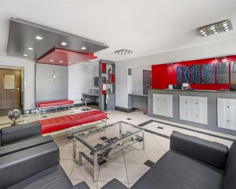 Best Western Antelope Inn & Suites - Red Bluff - Aula