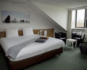 Tranquil Sanctuary close to Top Landmarks, Scenic Outdoors & Attractions - Heerenveen - Habitación