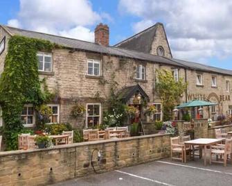 2A Bridge Apartments - Ripon - Building