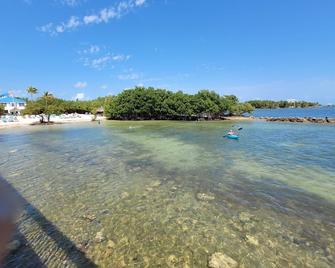 Breathtaking Ocean Views! Owners Who Care. Visit Sangria Sunrise! - Tavernier