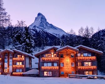 Hotel Matthiol - Zermatt - Gebäude