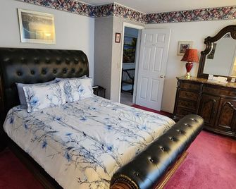 Happy Days and Nights - Marquette - Harbor Springs - Habitación