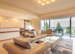 Condominium T-Room - Yomitan - Living room