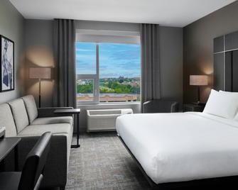 TownePlace Suites by Marriott Boston Medford - Medford - Bedroom