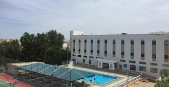 Hotel Al Madinah Holiday - Mascate - Piscina