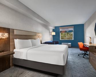 Holiday Inn Express & Suites Fresno (River Park) Hwy 41 - Fresno - Bedroom