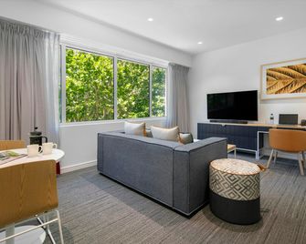 Quest Canberra City Walk - Canberra - Bedroom