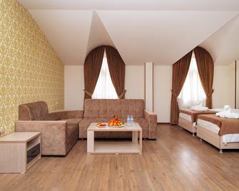 다이아몬드 타슈켄트 호텔 - 타슈켄트 - 거실