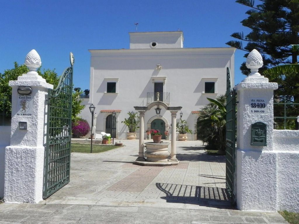 Casal Duca - Pulsano - Budova