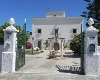 Casal Duca - Pulsano - Budova