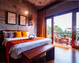 Ipoh Bali Hotel - איפו