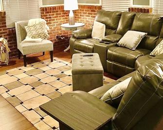 Mountain Blissyour chalet getaway retreat - Blountville - Sala de estar