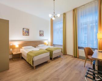 Baross City Hotel - Budapest - Budapest - Bedroom