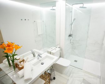 Plazuela Del Carbon Suites - Cadix - Salle de bain
