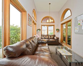 Americas Best Value Inn St. Ignace - Saint Ignace - Salon