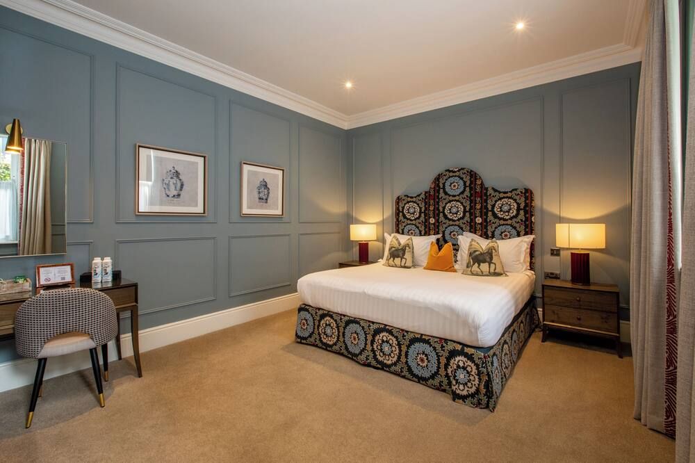 Silken Thomas Accommodation