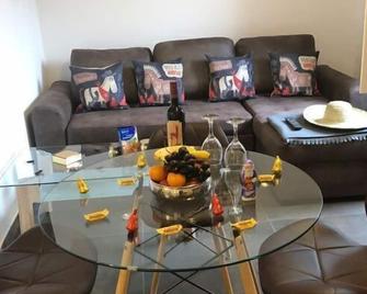 Cosy apartment in Duisburg - Dinslaken - Wohnzimmer