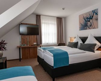 Hotel Drei Tannen - Moosburg an der Isar - Schlafzimmer