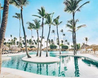 Iberostar Waves Dominicana - Punta Cana - Piscina