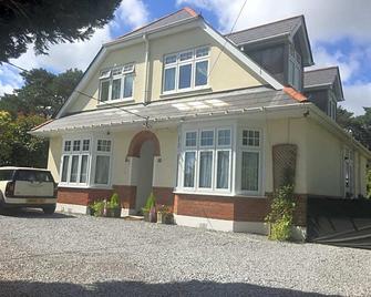 Heatherdene House - Wimborne - Edificio