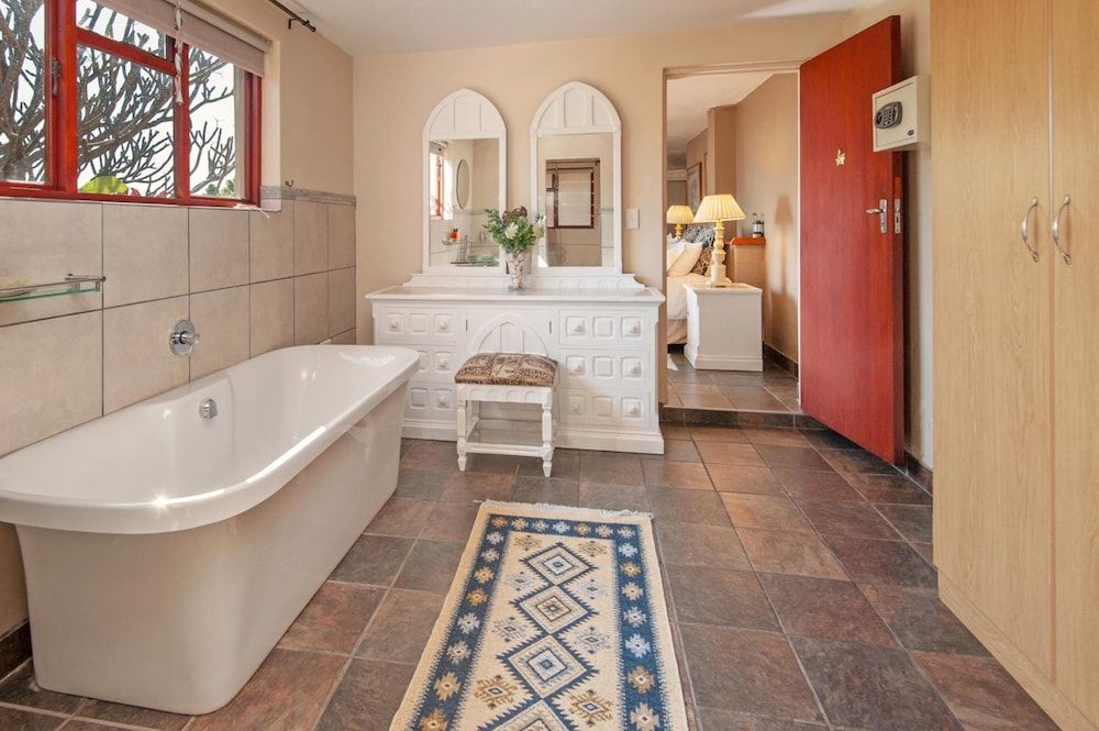 18 On Kloof Guest House - Gordon's Bay - Bad
