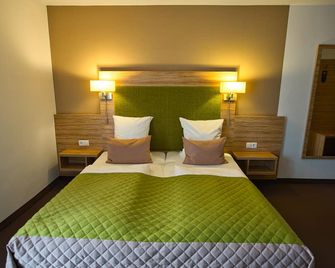 Altes Kurhaus Landhotel - Trabelsdorf - Schlafzimmer