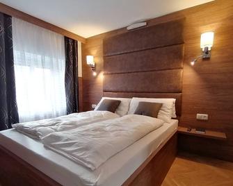 Golden Star - Premium Apartments - Melk - Schlafzimmer