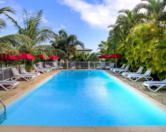 Residence Oasis De Terre Rouge - Saint-Pierre - Piscine