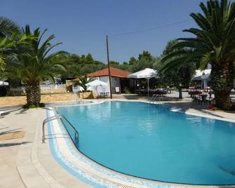 Olympic Bibis Hotel - Polígiros - Piscina