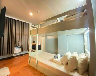 Sorsogon Skyline View Hotel - Sorsogon - Chambre