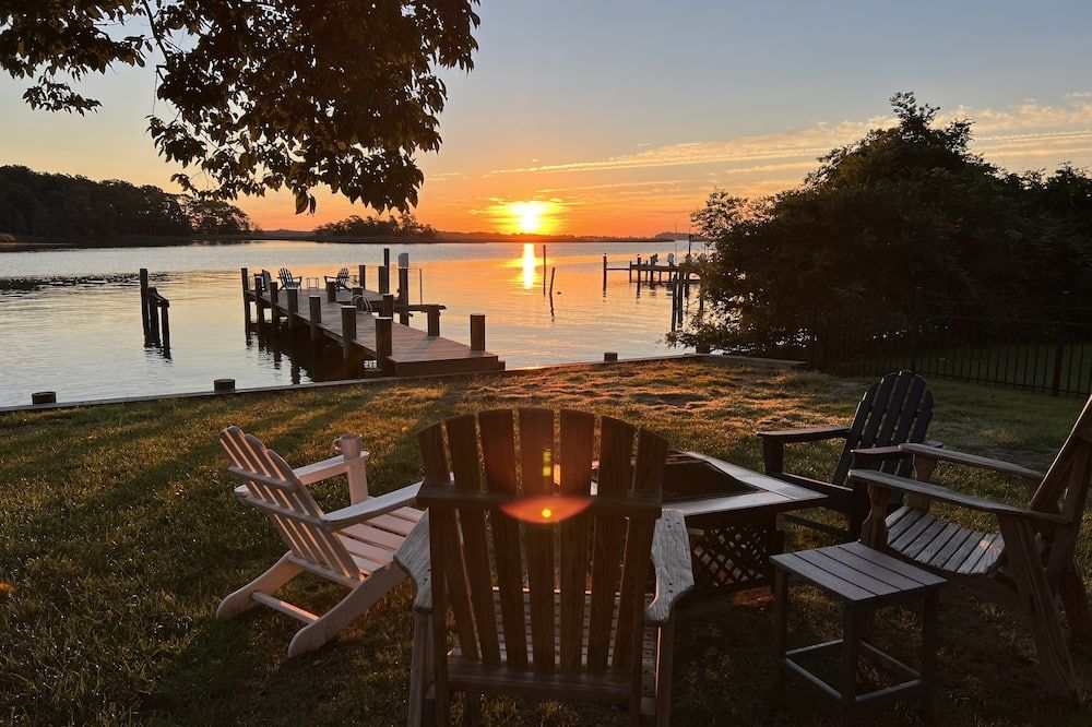 Chesapeake Bay Getaway | New Waterfront With Private Pier | Near Annapolis /Usna