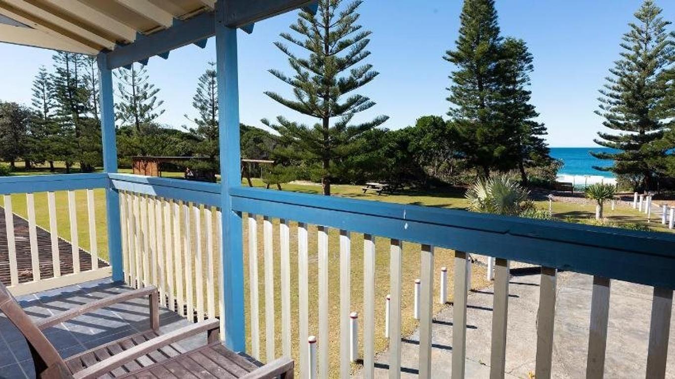Seashells Beachfront Resort