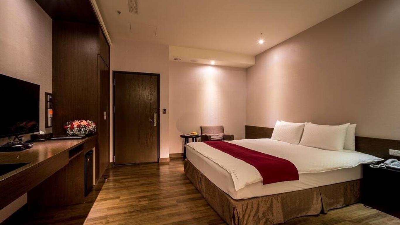 Jai Château Hotels & Hostels