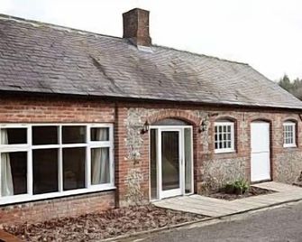 Lovely Holiday Cottage - Soberton - Building