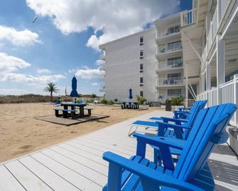 Oceanfront Condos With Rare 2 Night Minimum Rentals And Linens Included! - Ocean City - Varanda