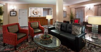 GrandStay Residential Suites Eau Claire - Eau Claire - Sala de estar