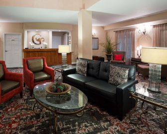 GrandStay Residential Suites Eau Claire - Eau Claire - Wohnzimmer