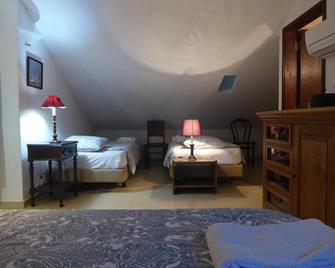 Casa Das Camélias - I.B.G. Home - Ericeira - Sypialnia