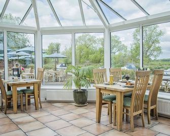 Waveney House Hotel - Beccles - Essbereich