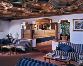 Hotel Miramonti Corvara - Corvara in Badia - דלפק קבלה