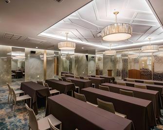 Jackson9s Hotel - Chuncheon - Restaurant