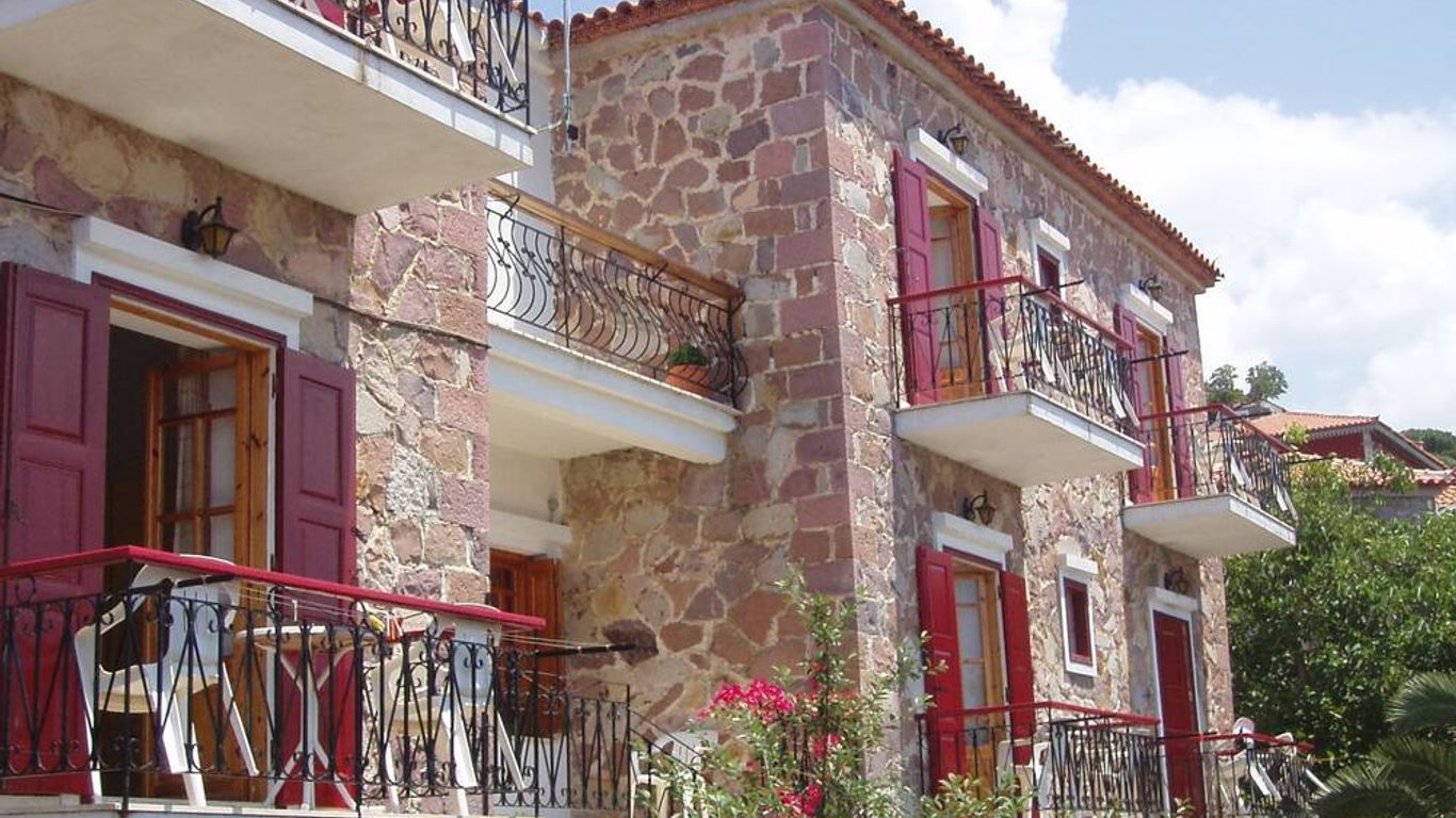 The Schoolmistress With The Golden Eyes