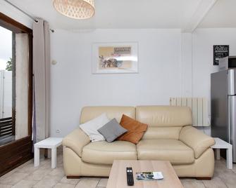La Risle - Appartement spacieux - Brionne - Salon