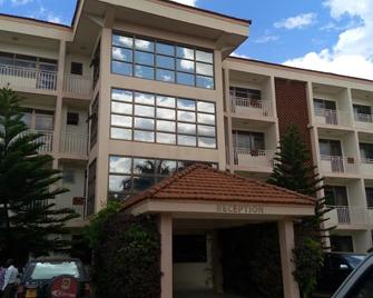 Margarita Palace Hotel - Lira - Building