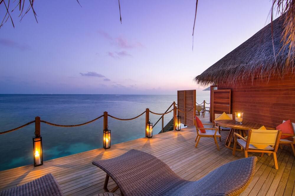 ف فيلاس مالديفز آت ميريهي - إم جاليري كوليكشن