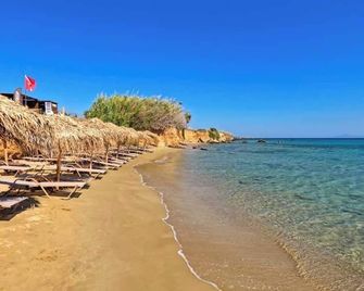Paros Seaview Nest - Cozy Summer Getaway - Drios - Beach